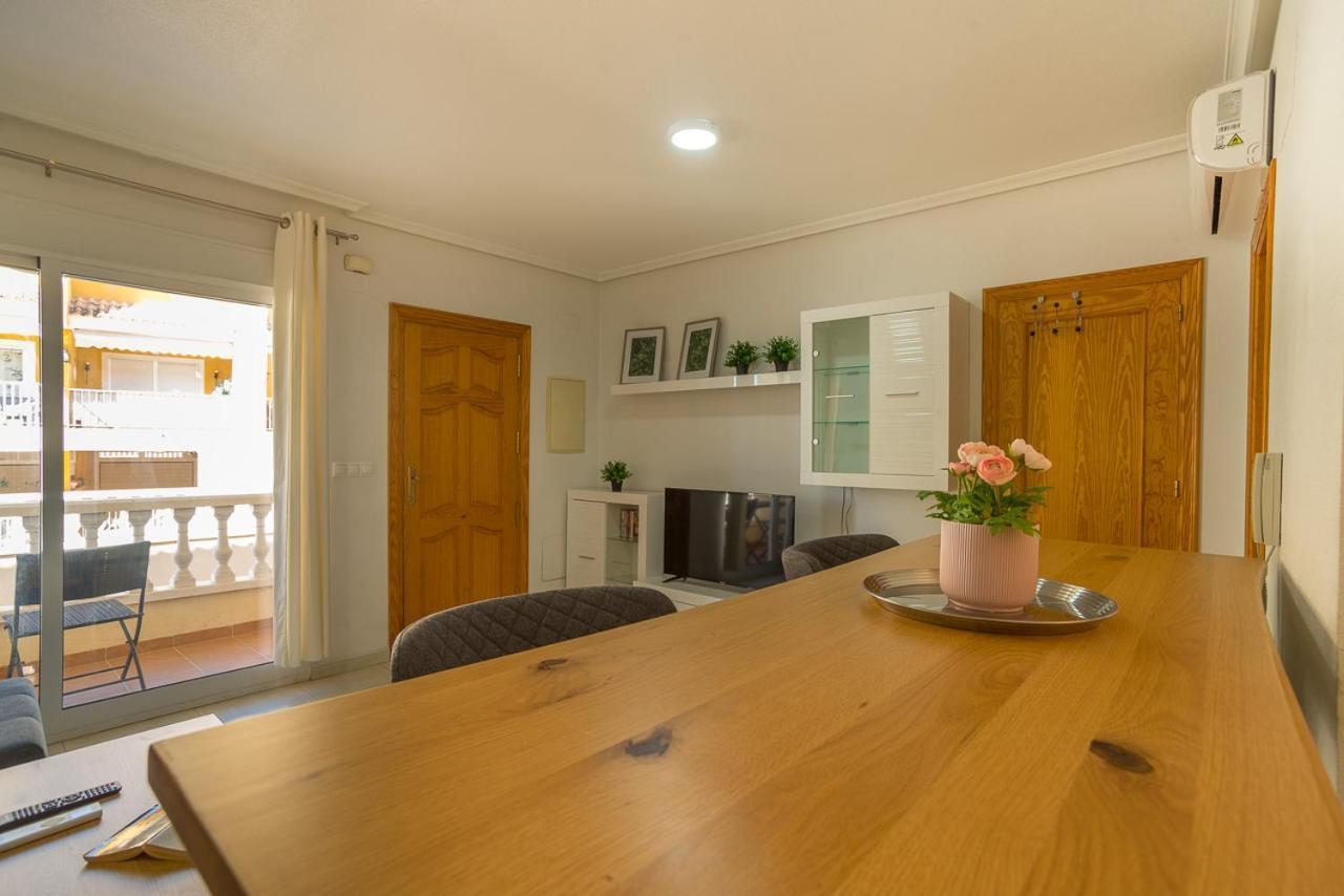 2 Bedroom 2 Bathroom Entire Apartment In Rojales With Pool Bagian luar foto