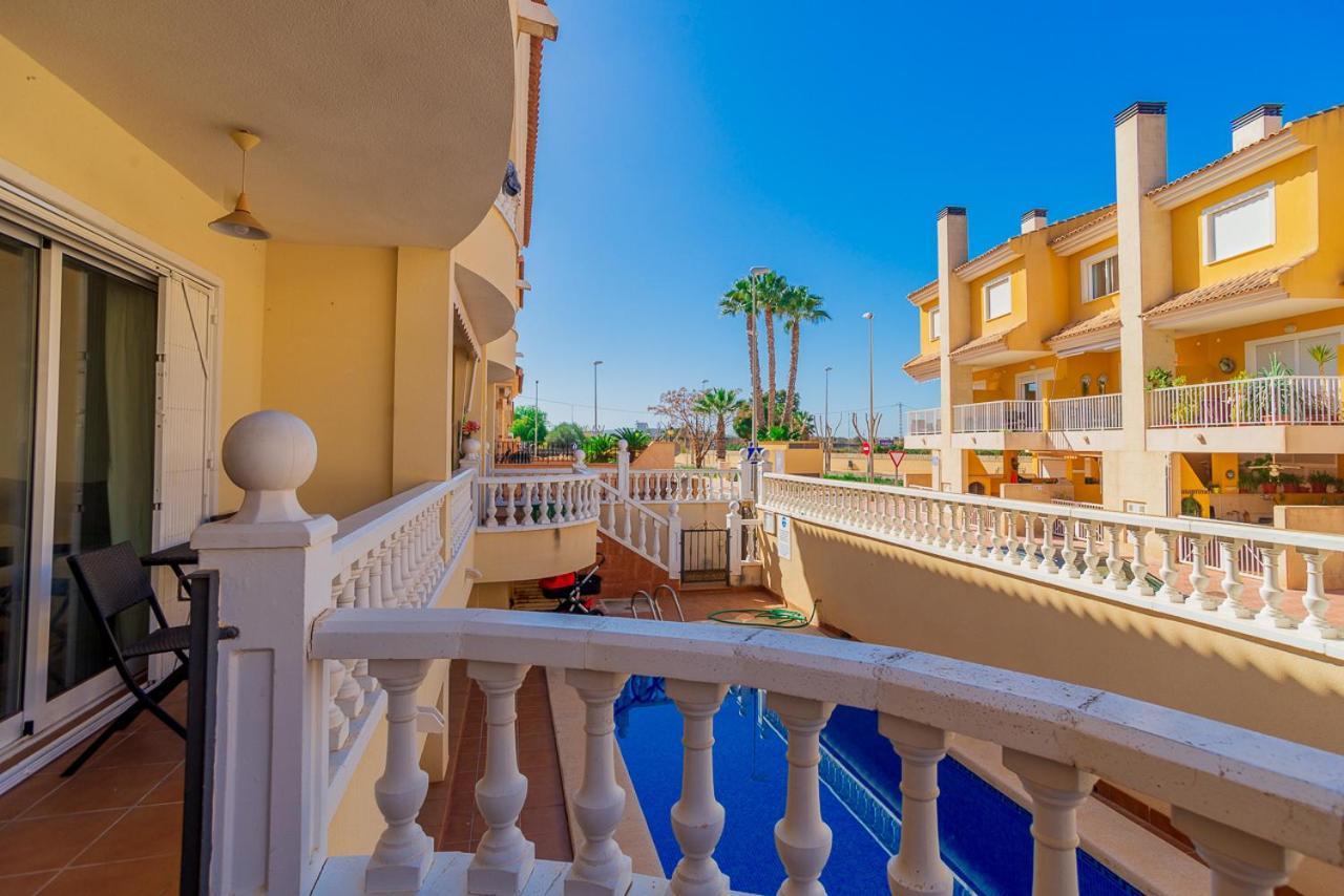 2 Bedroom 2 Bathroom Entire Apartment In Rojales With Pool Bagian luar foto